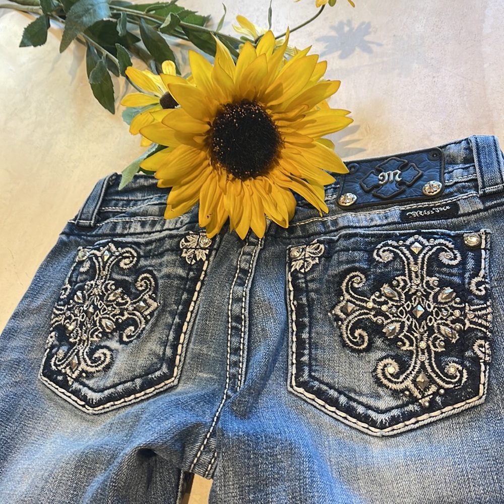 Miss Me Jeans 27